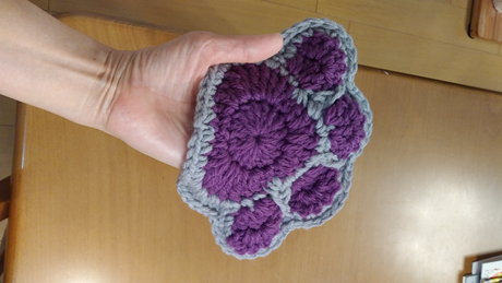 手が入るアクリルたわし